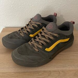 VANS BMX Peak X Lewis Mills Skate Shoe Men’s 11 Charcoal Gray